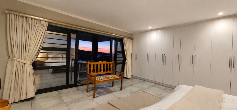 8 Bedroom Property for Sale in Myburgh Park Western Cape